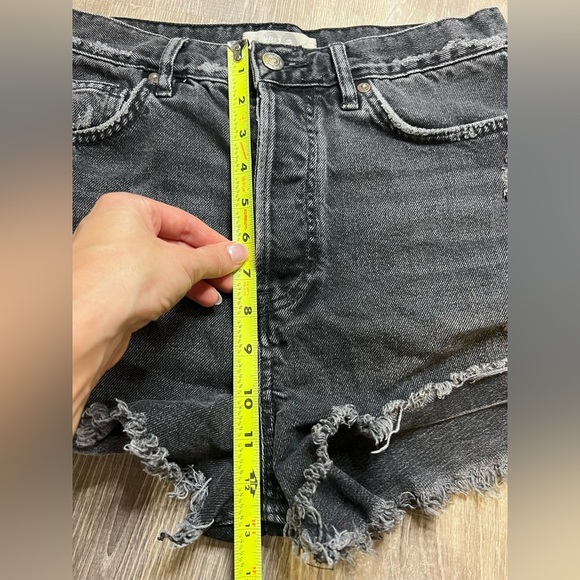 We the Free People Lasso Jean Shorts washed Black Size 30 - Picture 7 of 11